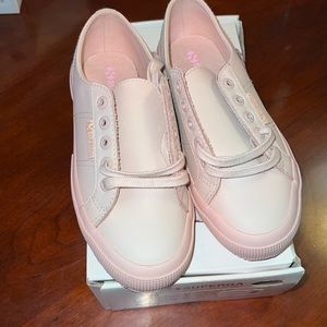 Superga leather size 6 women
